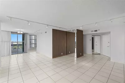19101 NE 36th Ct #2405, Aventura, FL 33180 - Photo 7