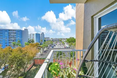 11060 SW 196th St #514, Cutler Bay, FL 33157 - Photo 5