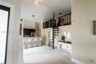 9635 SW 74th St, Miami, FL 33173 - Photo 11