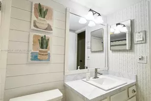 9635 SW 74th St, Miami, FL 33173 - Photo 21