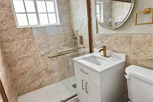 830 10th St, Miami Beach, FL 33139 - Photo 5