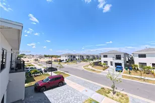 1374 NW 1st St, Florida City, FL 33034 - Photo 17