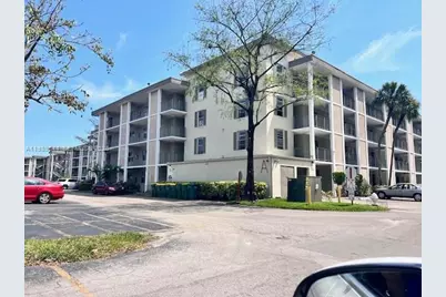 2998 NW 48th Ter #233, Lauderdale Lakes, FL 33313 - Photo 1