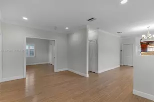 7048 SW 83rd Ct, Miami, FL 33143 - Photo 5