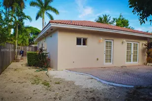 7048 SW 83rd Ct, Miami, FL 33143 - Photo 27