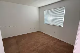 11650 SW 2nd St, Pembroke Pines, FL 33025 - Photo 21