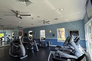 11650 SW 2nd St, Pembroke Pines, FL 33025 - Photo 45