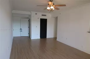 11650 SW 2nd St, Pembroke Pines, FL 33025 - Photo 7