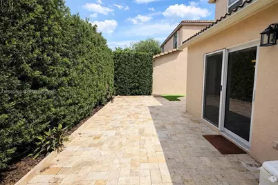 10971 NW 12th Pl, Plantation, FL 33322 - Photo 17