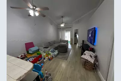 11065 NW 38th Pl #11065, Sunrise, FL 33351 - Photo 5