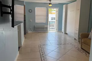 321 Wilson St, Hollywood, FL 33019 - Photo 5