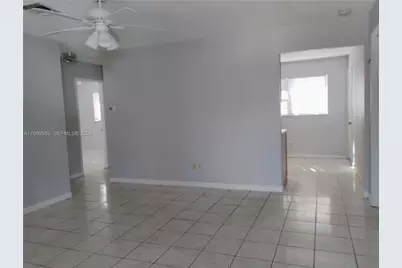 1717 Shenandoah St #2, Hollywood, FL 33020 - Photo 3