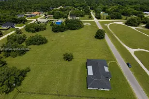1715 McArthur Ave, Lehigh Acres, FL 33972 - Photo 35