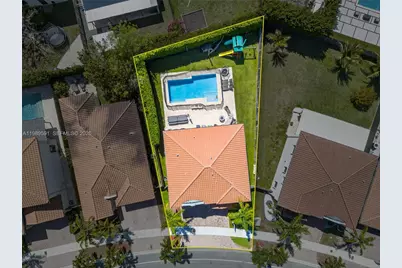 17340 SW 154th Pl, Miami, FL 33187 - Photo 5