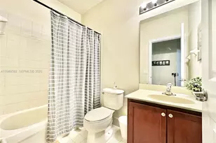 11403 NW 89th St, Doral, FL 33178 - Photo 27