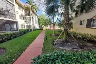 253 S Cypress Rd, Pompano Beach, FL 33060 - Photo 17
