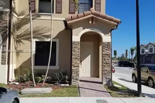 9205 W 33rd Way, Hialeah, FL 33018 - Photo 1