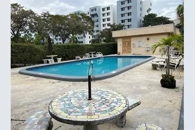 9159 SW 77th Ave #311, Miami, FL 33156 - Photo 17