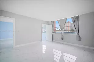 18601 NE 14th Ave, Miami, FL 33179 - Photo 21