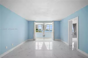 18601 NE 14th Ave, Miami, FL 33179 - Photo 11