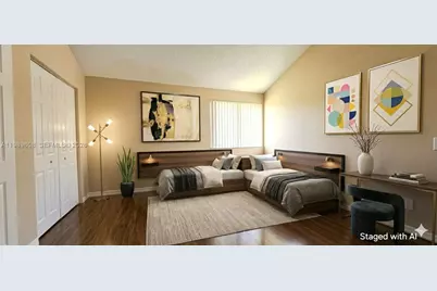 610 Commodore Dr, Plantation, FL 33325 - Photo 17