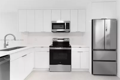 10161 W Sunrise Blvd #101, Plantation, FL 33322 - Photo 9