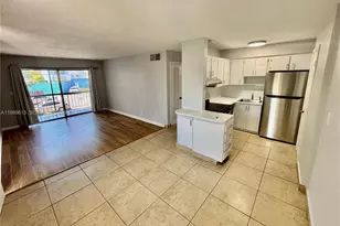 8701 SW 141st St, Palmetto Bay, FL 33176 - Photo 9