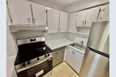 8701 SW 141st St #K5, Palmetto Bay, FL 33176 - Photo 11