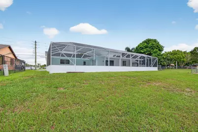 2221 SE Sidonia St, Port Saint Lucie, FL 34952 - Photo 57