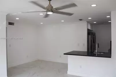 2550 W 67th Pl #22-32, Hialeah, FL 33016 - Photo 1