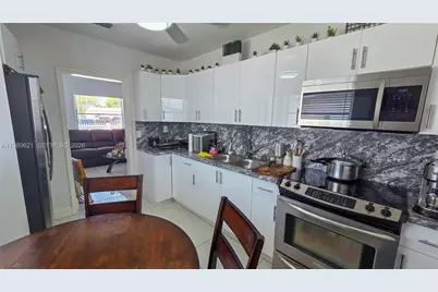 1236 Rutland St, Opa Locka, FL 33054 - Photo 7