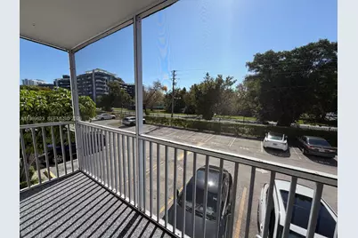 16950 W Dixie Hwy A-228 Hwy #A228, North Miami Beach, FL 33160 - Photo 3