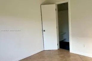 98 NE 71st St, Miami, FL 33138 - Photo 11