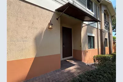 6330 S Station Sq #6330, Davie, FL 33314 - Photo 5