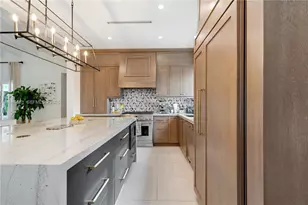 426 Hardee Rd, Coral Gables, FL 33146 - Photo 5