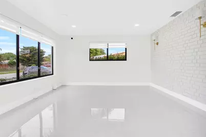 740 NE 43rd Ct, Deerfield Beach, FL 33064 - Photo 19