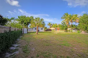 740 NE 43rd Ct, Deerfield Beach, FL 33064 - Photo 41