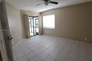 203 Liberty Ct, Deerfield Beach, FL 33442 - Photo 15