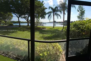 203 Liberty Ct, Deerfield Beach, FL 33442 - Photo 11