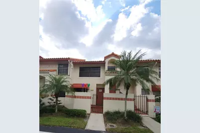 203 Liberty Ct #203, Deerfield Beach, FL 33442 - Photo 1