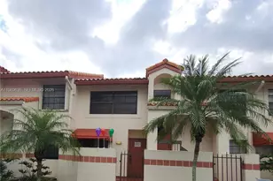 203 Liberty Ct, Deerfield Beach, FL 33442 - Photo 1