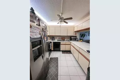 203 Liberty Ct #203, Deerfield Beach, FL 33442 - Photo 7