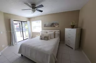 203 Liberty Ct, Deerfield Beach, FL 33442 - Photo 23
