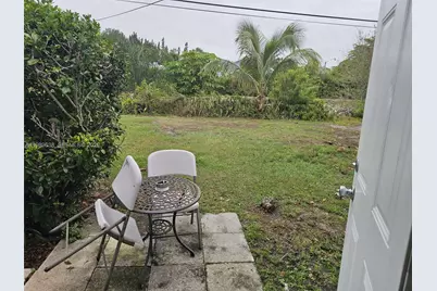 569 Tallulah Rd, Palm Beach, FL 33462 - Photo 29