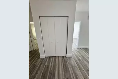 7925 West Dr #16, North Bay Village, FL 33141 - Photo 7