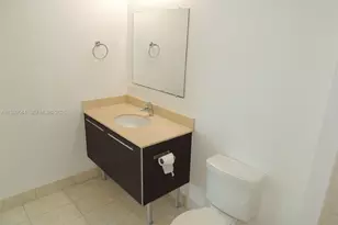 1900 N Bayshore Dr, Miami, FL 33132 - Photo 9