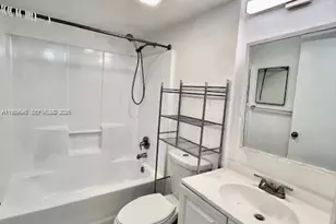 3690 N 56th Ave, Hollywood, FL 33021 - Photo 5