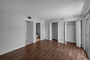 400 SW 134th Way, Pembroke Pines, FL 33027 - Photo 15