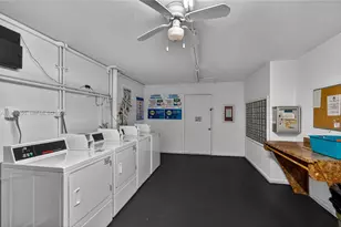 400 SW 134th Way, Pembroke Pines, FL 33027 - Photo 21