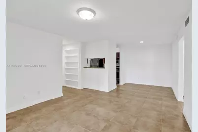 949 Riverside Dr #417, Coral Springs, FL 33071 - Photo 13